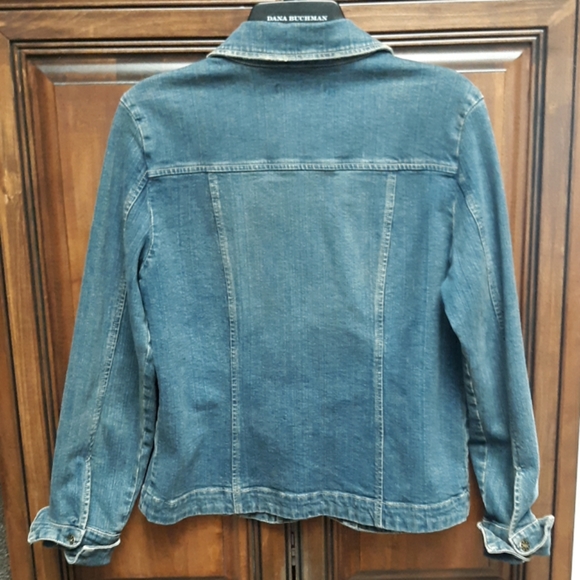 A.M.I. Jean Jacket - Picture 2 of 3